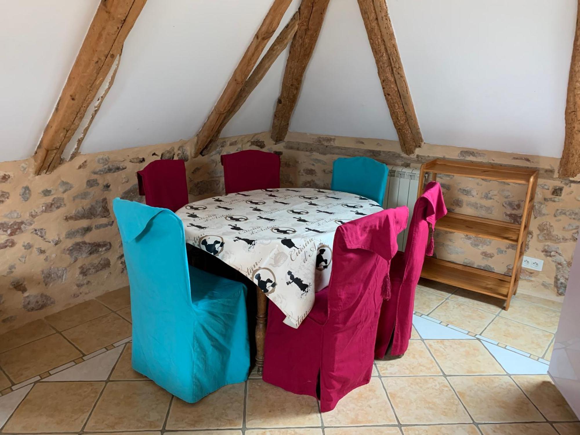 Cafe De La Place Gite & Chambres D'Hotes "Lou Pastre" Lanuéjols Eksteriør bilde